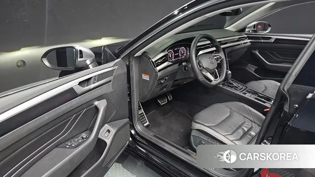 Volkswagen Arteon 2023 Синий из Кореи, фото 2