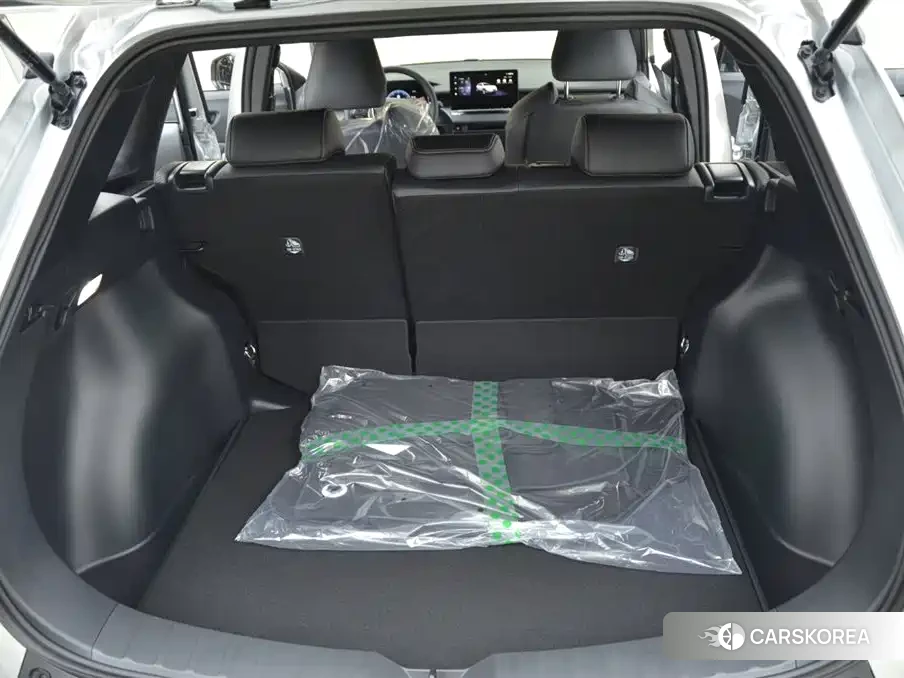 Toyota Frontlander 2026 Silver/gray из Китая, фото 2