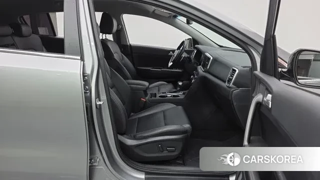 Kia Sportage The Bold 2020 Серебристо-серый из Кореи, фото 2
