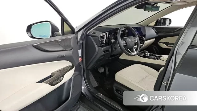 Lexus NX350h Second generation 2024 Серый из Кореи, фото 2