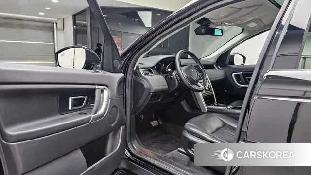 Land Rover Discovery Sports 2019 Черный из Кореи, фото 2