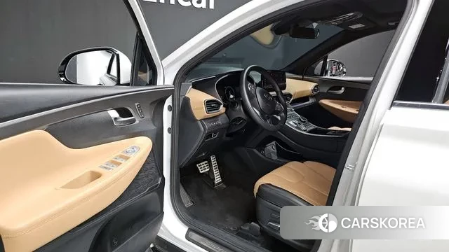 Hyundai The New Santa Fe 2023 Белый из Кореи, фото 2