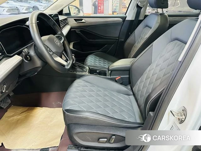 Volkswagen Sagitar 2022 Белый из Китая, фото 2