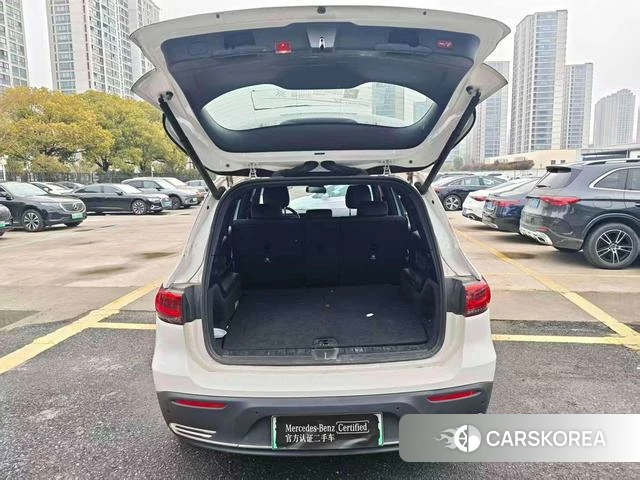 Mercedes-Benz EQB 2023 Белый из Китая, фото 2
