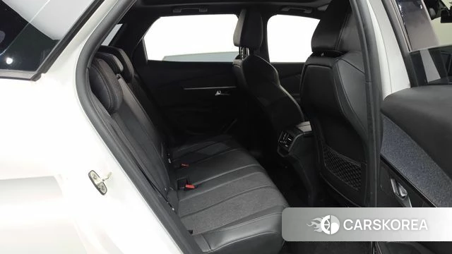 Peugeot 3008 second generation 2019 Белый из Кореи, фото 2