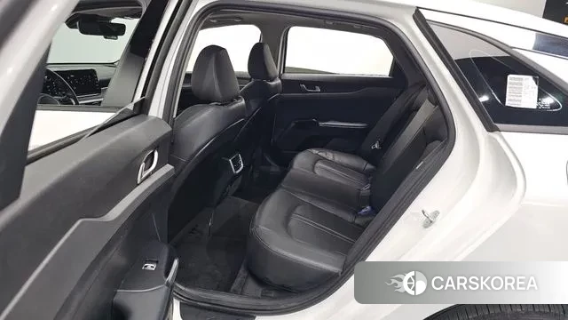 Kia K5 3rd generation 2023 Белый из Кореи, фото 2