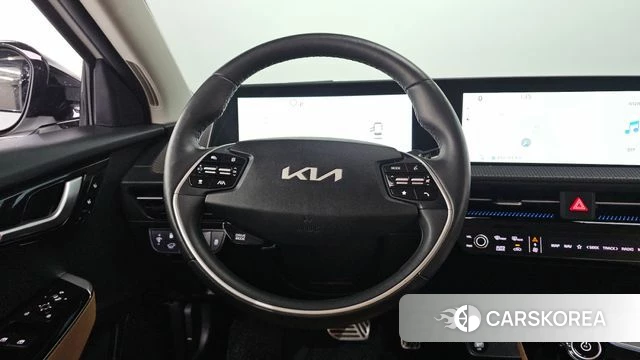 Kia EV6 2022 Белый из Кореи, фото 2