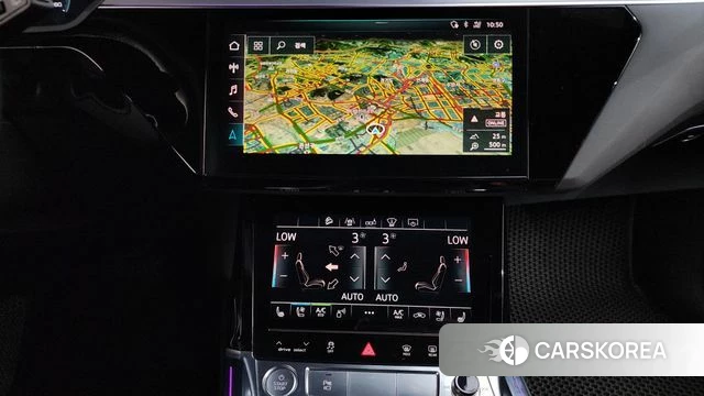 Audi e-Tron 2020 Серый из Кореи, фото 2