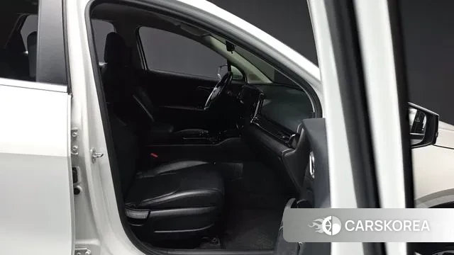 Kia Sportage 5th Generation 2021 Белый из Кореи, фото 2