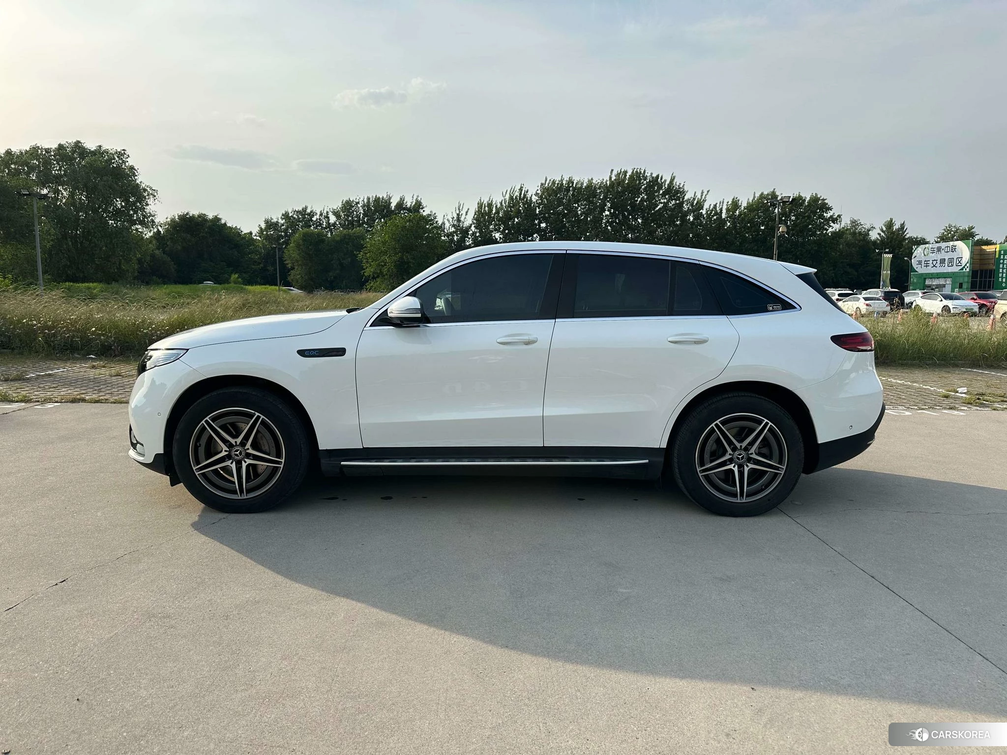 Mercedes-Benz EQC 2021 Белый из Китая, фото 2