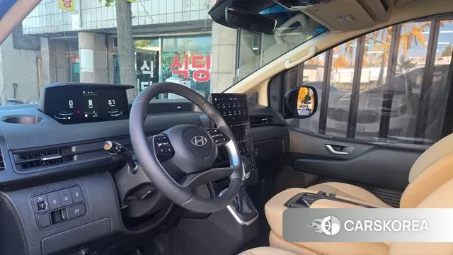 Hyundai Staria 2025 Черный из Кореи, фото 2