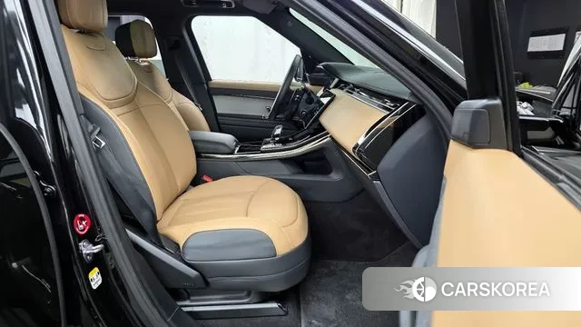 Land Rover Range Rover Sport 3rd Generation 2025 Черный из Кореи, фото 2