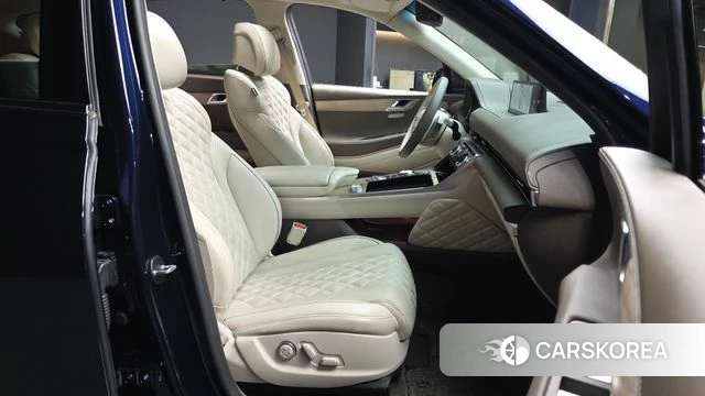 Genesis GV80 2023 Черный из Кореи, фото 2