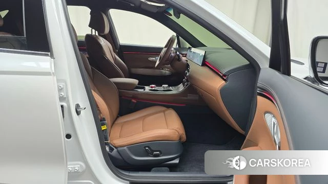 Genesis GV70 2025 Белый из Кореи, фото 2