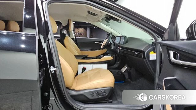 Kia EV6 2023 Черный из Кореи, фото 2