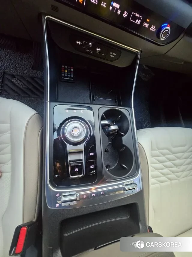 Kia The New Carnival 4th Generation 2024 Серый из Кореи, фото 2