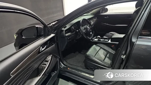 Kia K7 Premier 2020 Серый из Кореи, фото 2