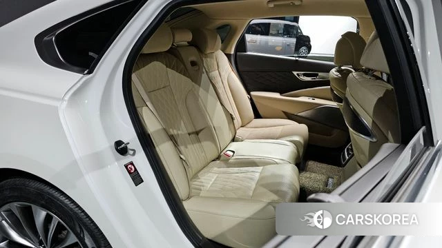 Kia The New K9 2nd generation 2021 Белый из Кореи, фото 2