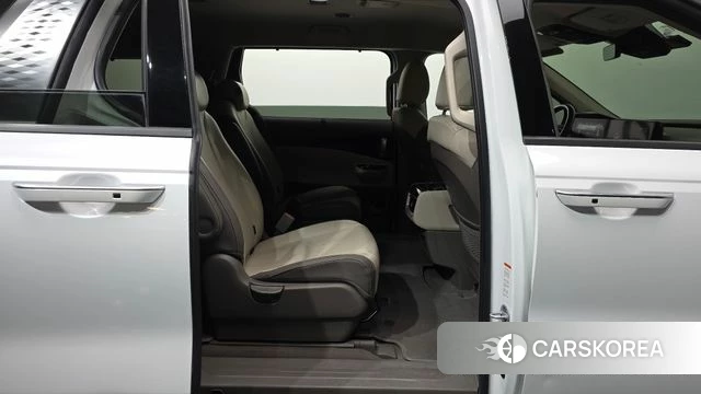 Kia Carnival 4th generation 2022 Белый из Кореи, фото 2