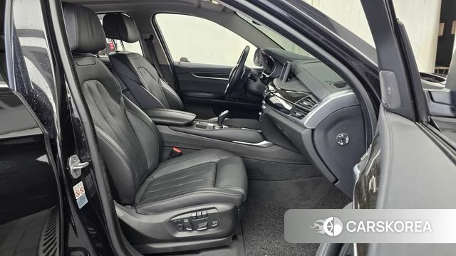 BMW X6 (F16) 2019 Черный из Кореи, фото 2
