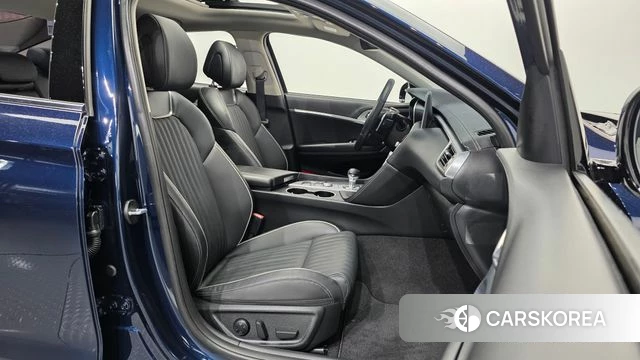 Genesis G70 2018 Синий из Кореи, фото 2