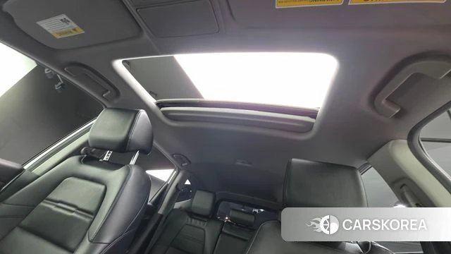 Honda CR-V 5th generation 2019 Серебряный из Кореи, фото 2