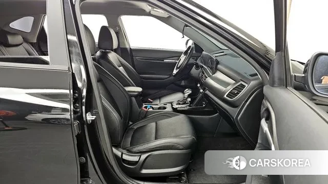 Kia The New Seltos 2022 Черный из Кореи, фото 2