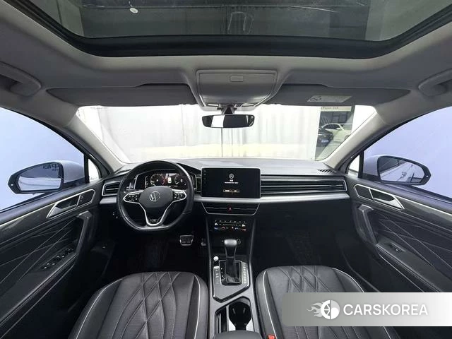 Volkswagen Tiguan L 2022 Белый из Китая, фото 2