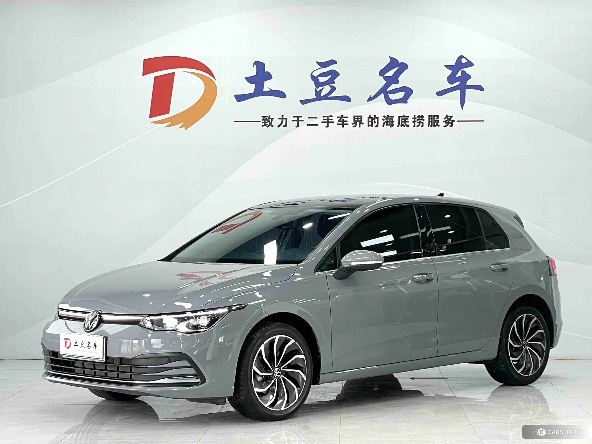 Volkswagen Golf 2020 Серебристо-серый из Китая, фото 2
