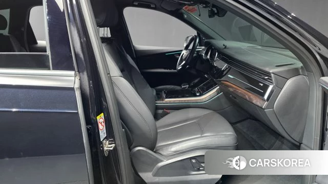 Audi Q7 (4M) 2021 Черный из Кореи, фото 2