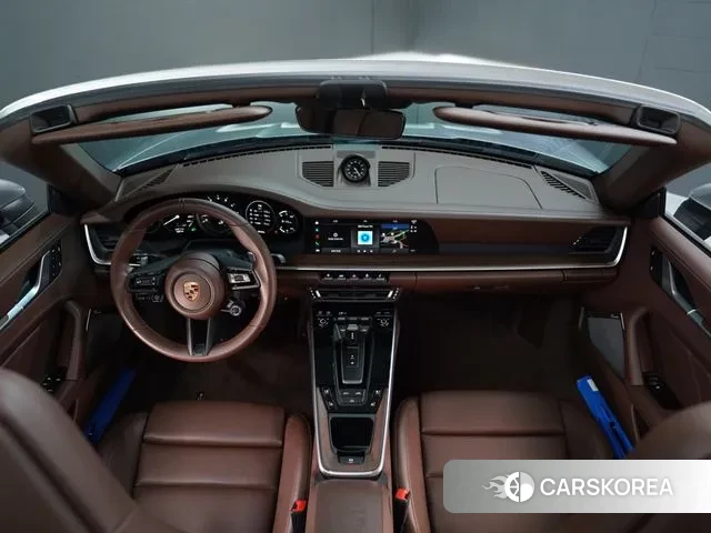 Porsche 911(992) 2023 Серебристо-серый из Кореи, фото 2