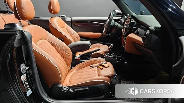 Mini Cooper S Convertible 2022 Черный из Кореи, фото 2