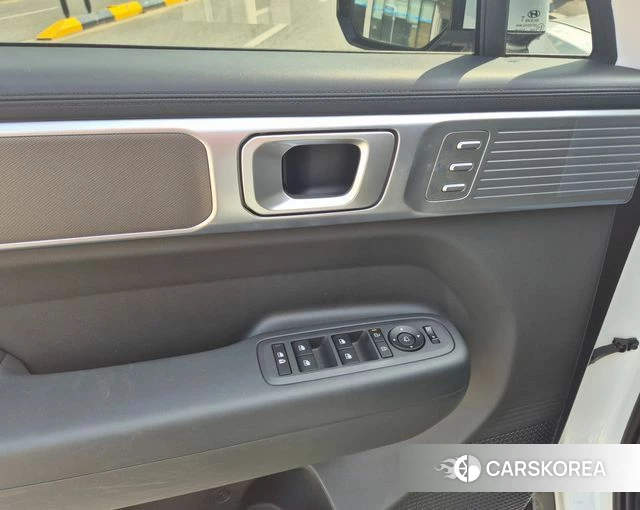 Hyundai Santa Fe (MX5) 2024 Белый из Кореи, фото 2