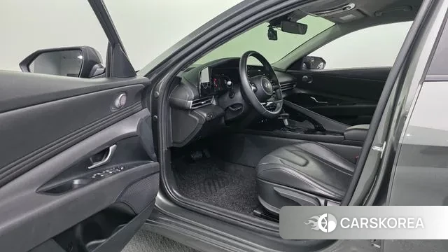 Hyundai The New Avante (CN7) 2024 Серый из Кореи, фото 2