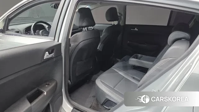 Kia Sportage The Bold 2020 Серебряный из Кореи, фото 2