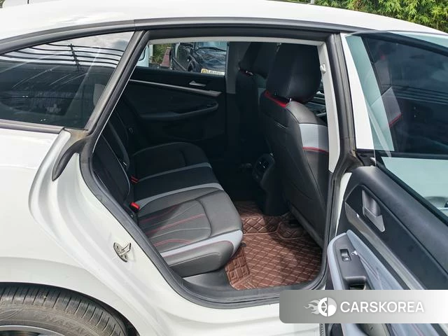 Volkswagen Lingdu 2024 Белый из Китая, фото 2