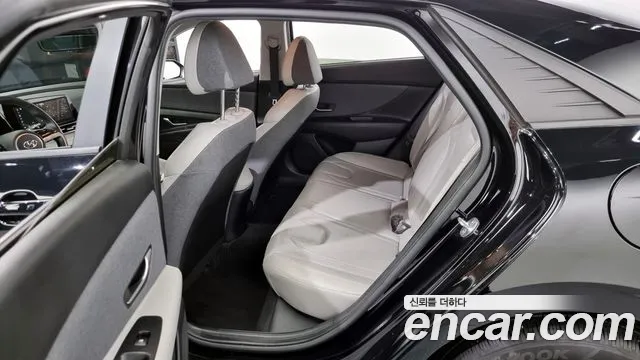 Hyundai Avante (CN7) 2020 Черный из Кореи, фото 2