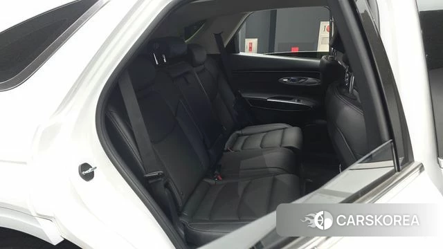 Genesis GV70 2022 Белый из Кореи, фото 2