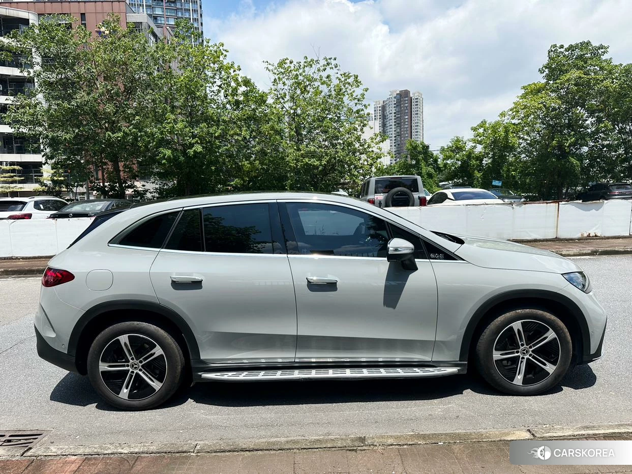 Mercedes-Benz EQE SUV 2023 Серебристо-серый из Китая, фото 2