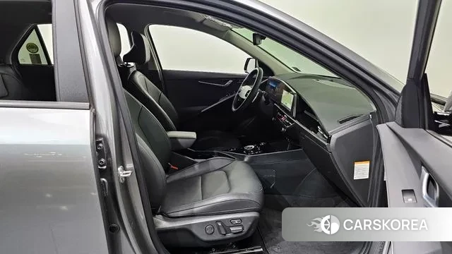 Kia Di All New Niro EV 2023 Серебристо-серый из Кореи, фото 2