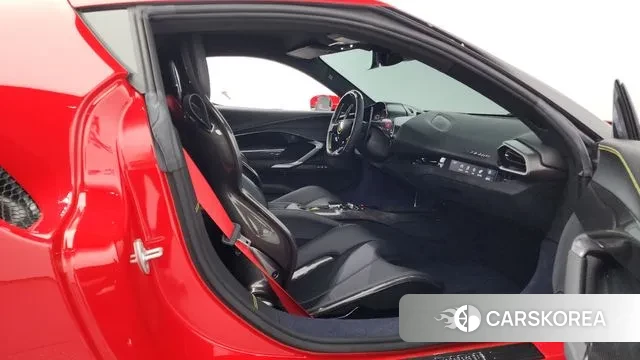 Ferrari 296 GTB 2023 Красный из Кореи, фото 2