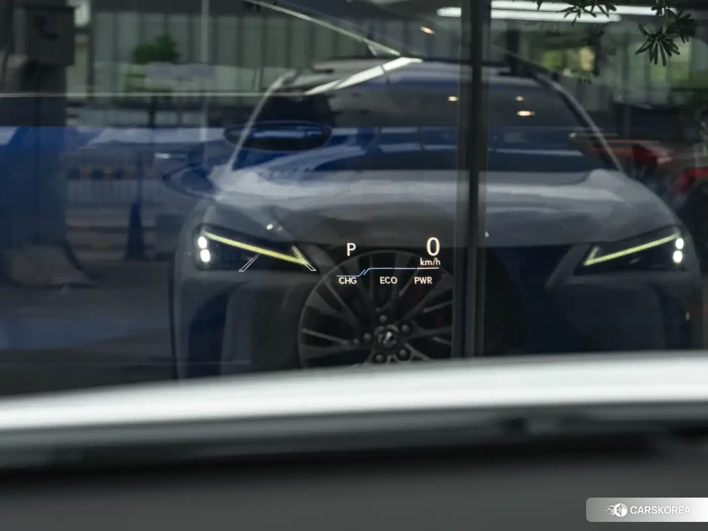 Lexus UX 2022 Белый из Китая, фото 2