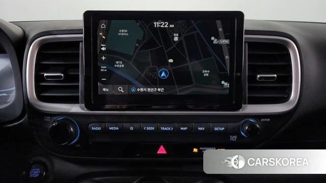 Hyundai Venue 2023 Белый из Кореи, фото 2