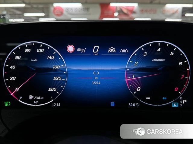 Mercedes-Benz E-Class W214 2026 Белый из Кореи, фото 2