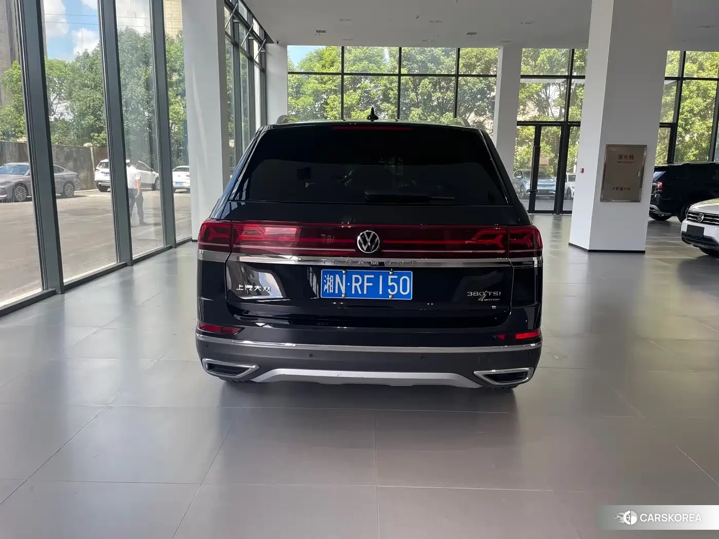 Volkswagen Teramont 2023 Черный из Китая, фото 2