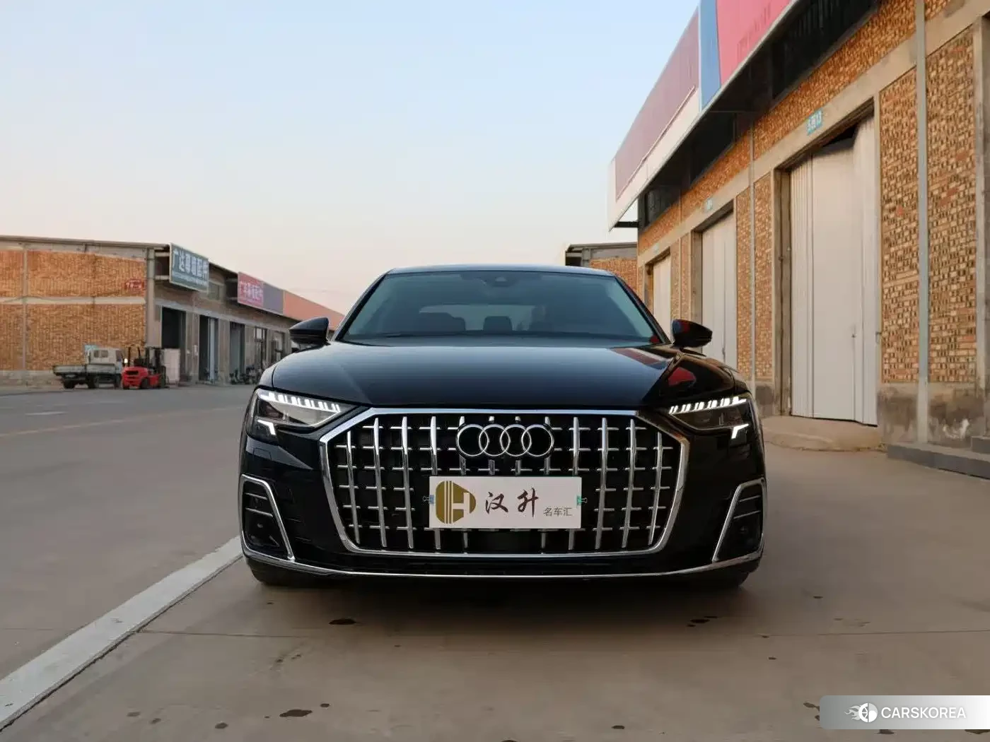 Audi A8 2024 Черный из Китая, фото 2