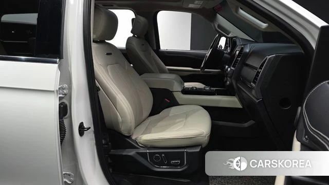 Ford Expeditation 2021 Белый из Кореи, фото 2