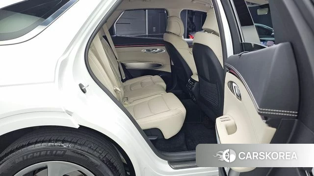 Genesis GV70 2026 Белый из Кореи, фото 2