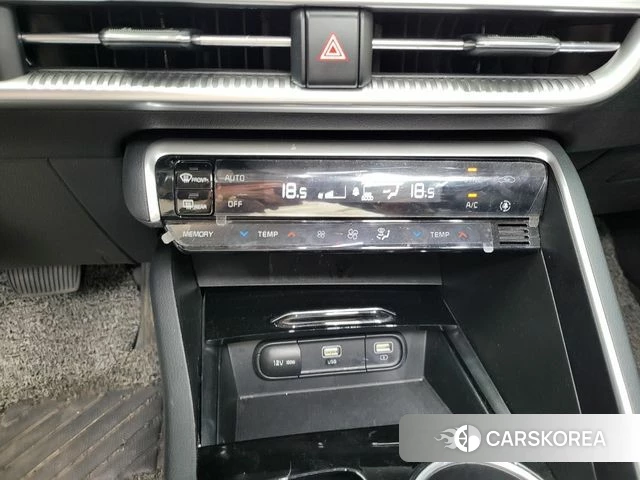 Kia K5 3rd generation 2022 Белый из Кореи, фото 2