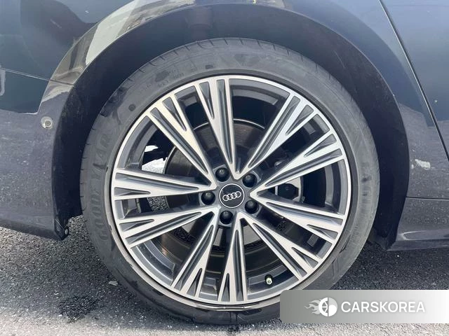 Audi A6L 2025 Черный из Китая, фото 2